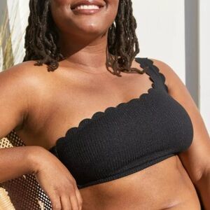 New - Aerie Black Scalloped One-Shoulder Bikini Top